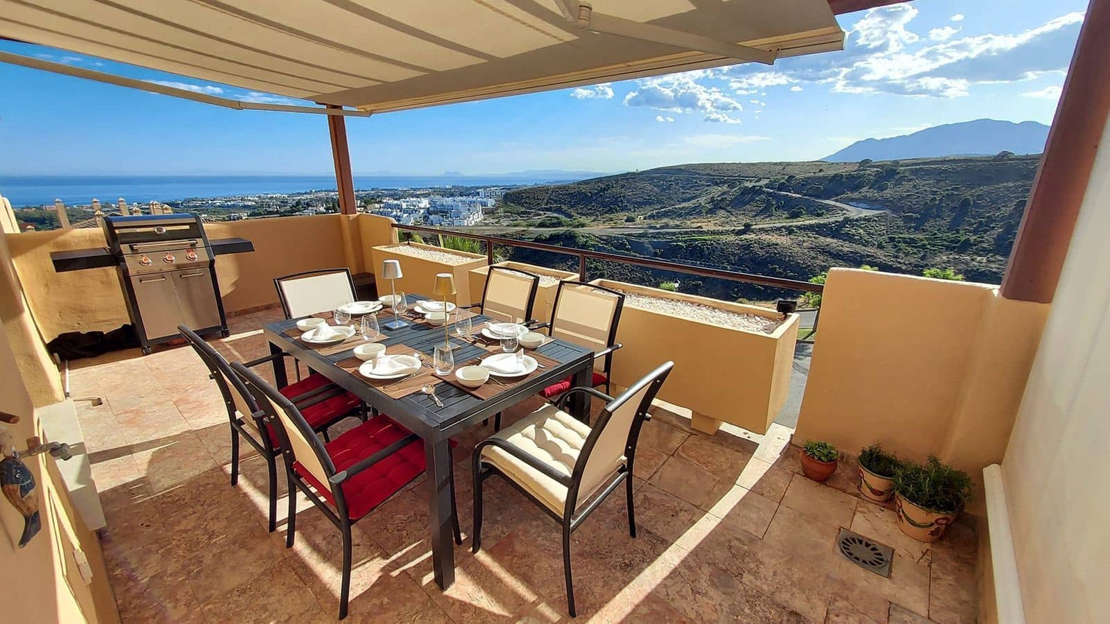 2 slaapkamer Penthouse te koop in Benahavis - € 680.000 (Ref: 9456118)