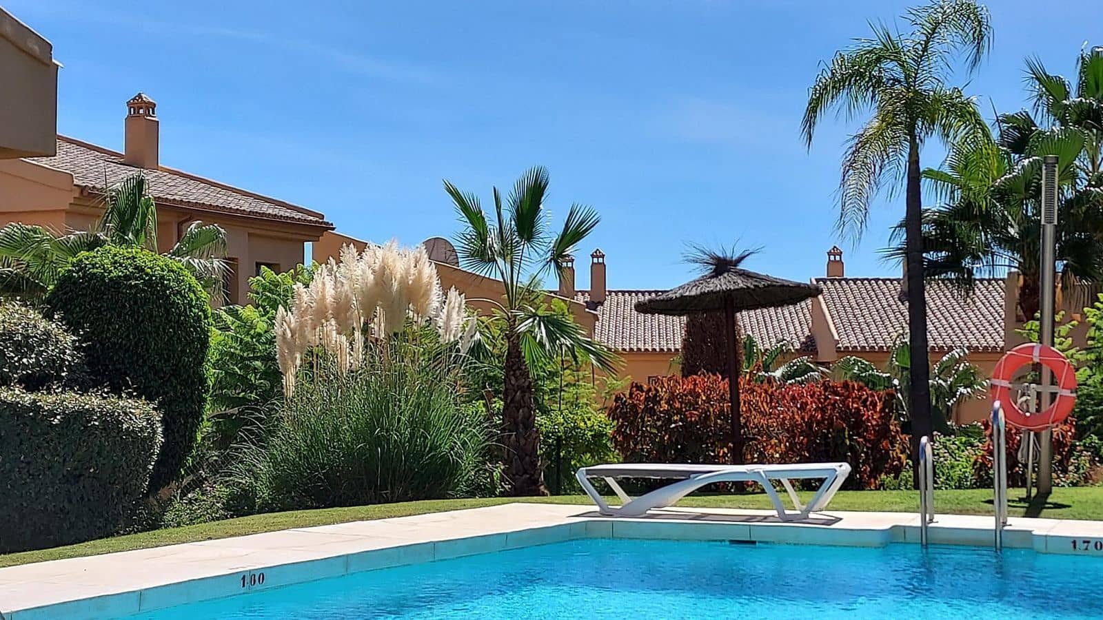 2 slaapkamer Penthouse te koop in Benahavis - € 680.000 (Ref: 9456118)