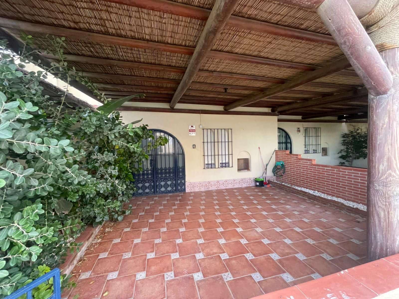 Casa de 4 habitaciones en Casares en venta - 550.000 € (Ref: 9468338)
