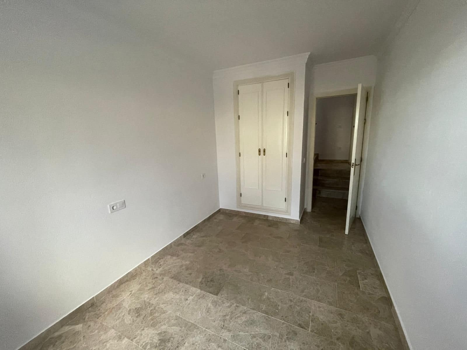 Casa de 4 habitaciones en Casares en venta - 550.000 € (Ref: 9468338)