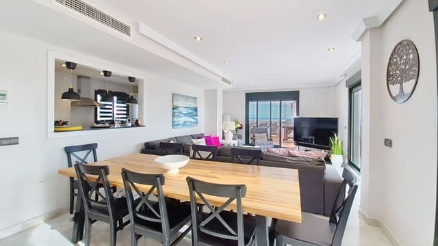 4 sovrum Takvåning till salu i Casares - 440 000 € (Ref: 9468345)