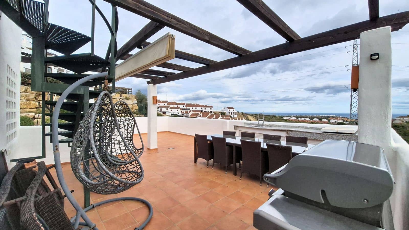 4 sovrum Takvåning till salu i Casares - 440 000 € (Ref: 9468345)