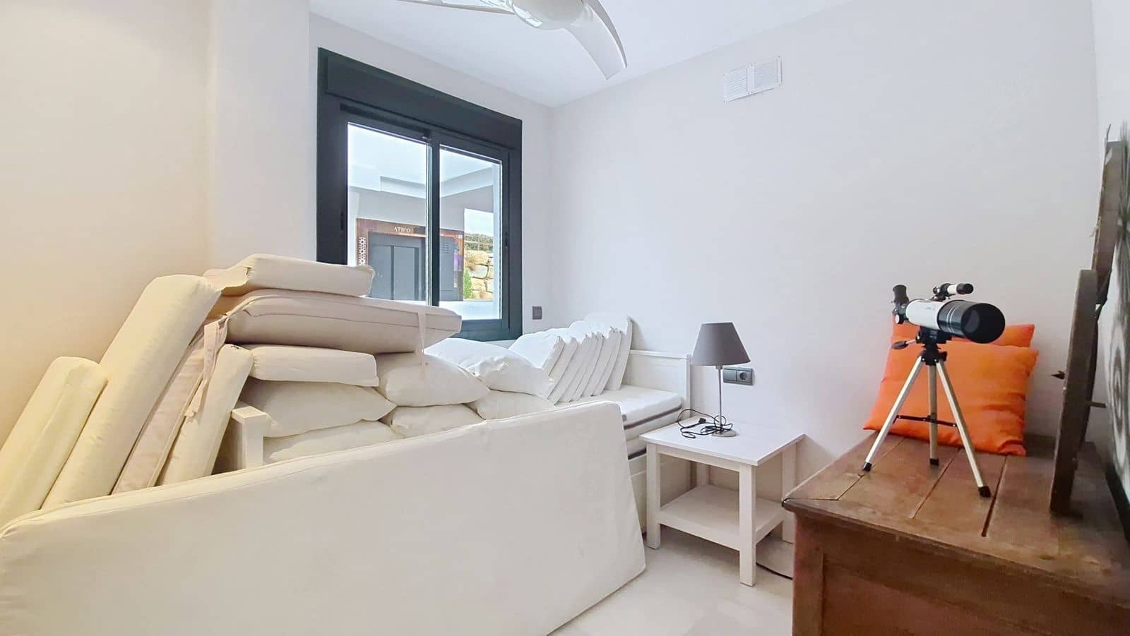 4 sovrum Takvåning till salu i Casares - 440 000 € (Ref: 9468345)