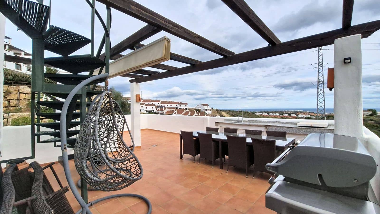 4 sovrum Takvåning till salu i Casares - 440 000 € (Ref: 9468345)