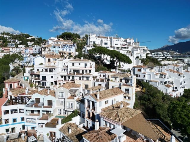 3 sypialnia Dom na sprzedaż w La Heredia, Benahavís - 725 000 € (Ref: 9468349)