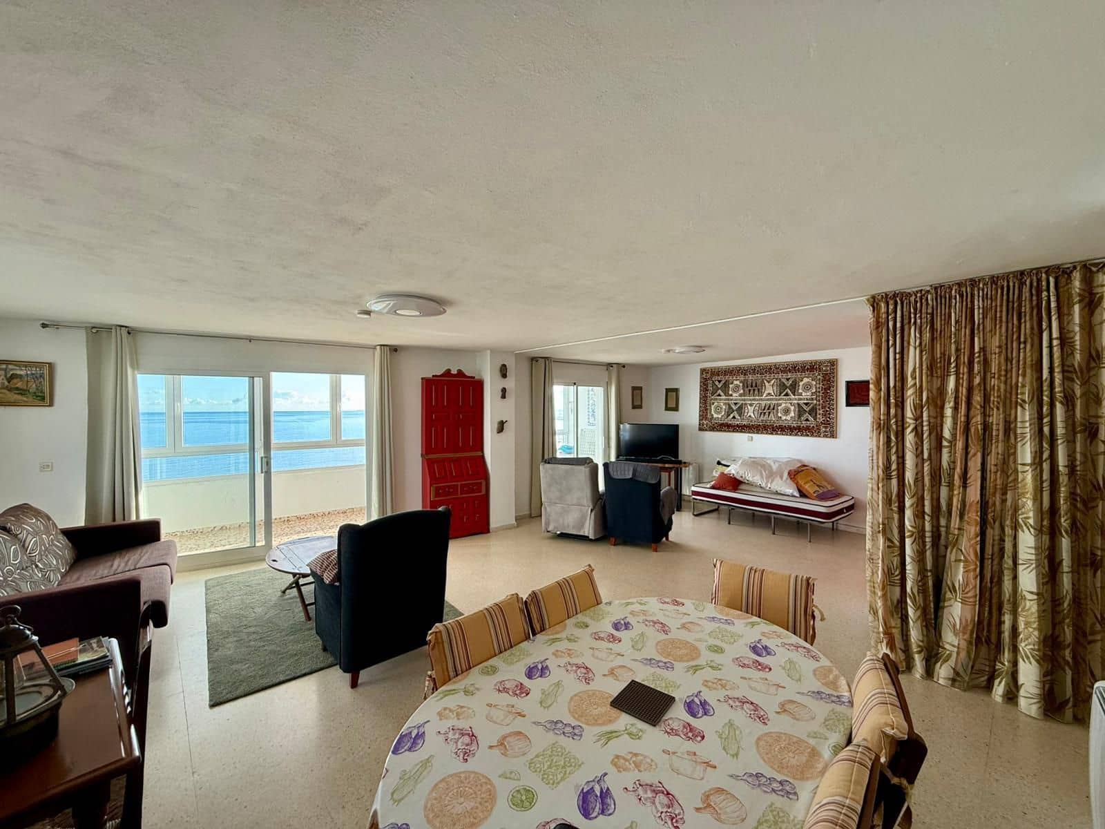 2 soveværelse Lejlighed til salg i Torreguadiaro - € 410.000 (Ref: 9468351)