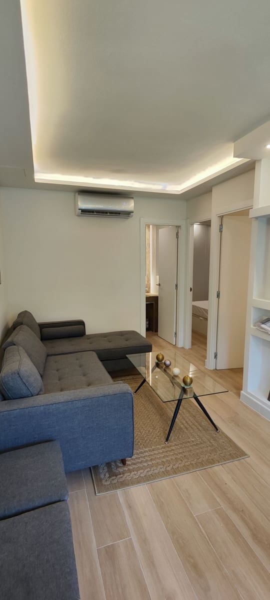 5 bedroom Apartment for sale in Marbella - € 365,000 (Ref: 9468352)