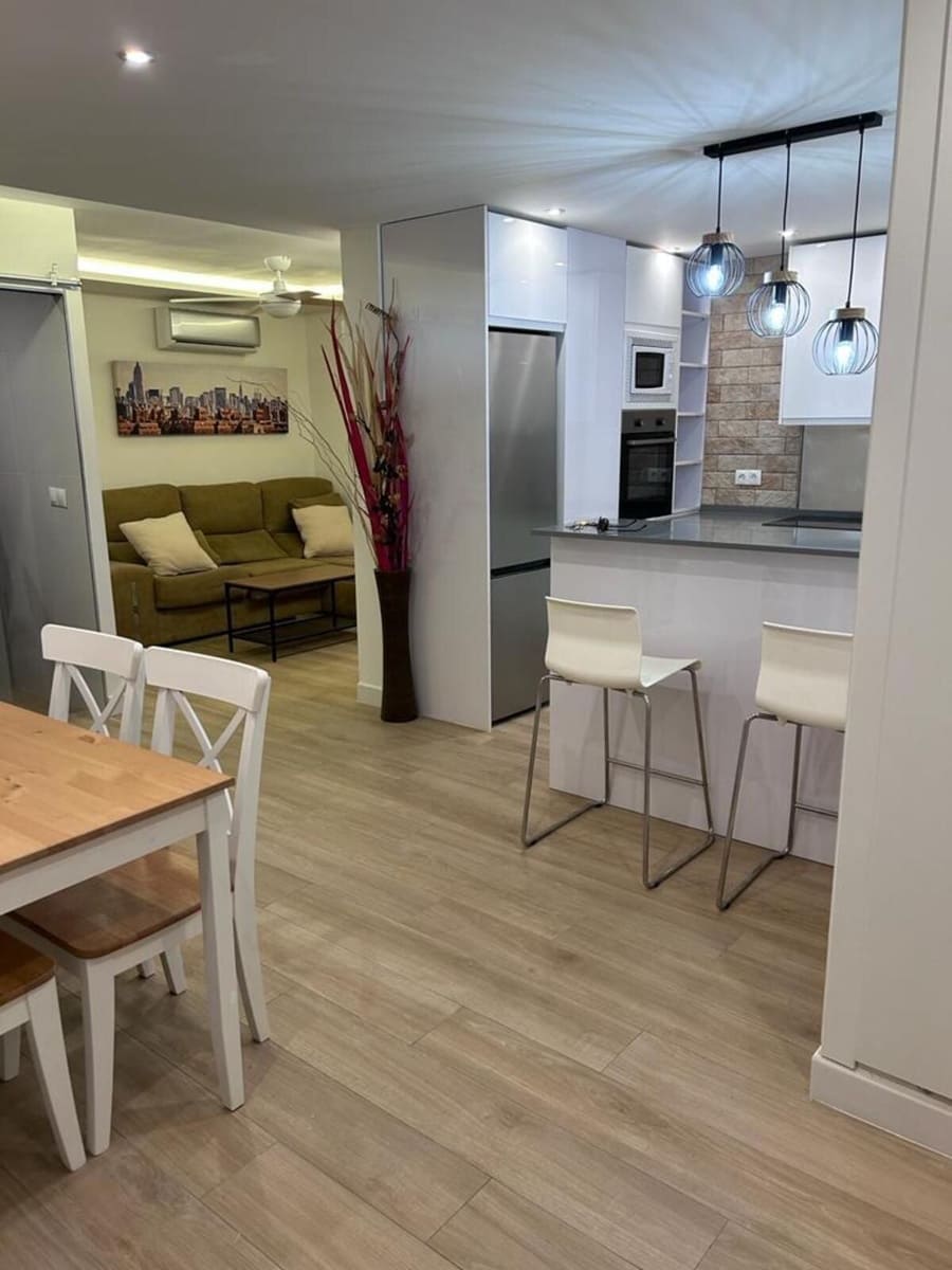 5 bedroom Apartment for sale in Marbella - € 365,000 (Ref: 9468352)