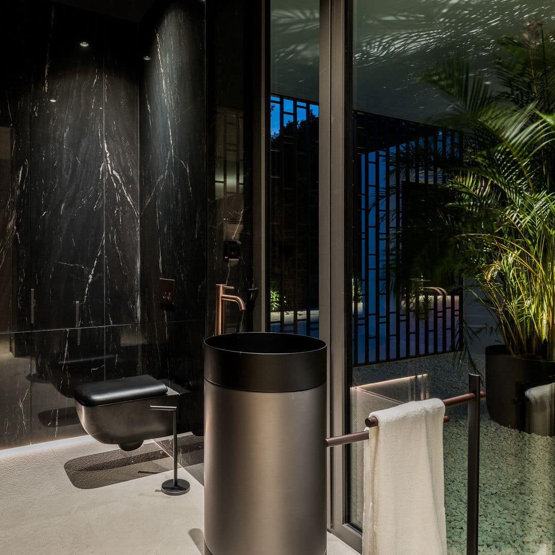 5 bedroom Villa for sale in Golden Mile - € 9,500,000 (Ref: 9468353)