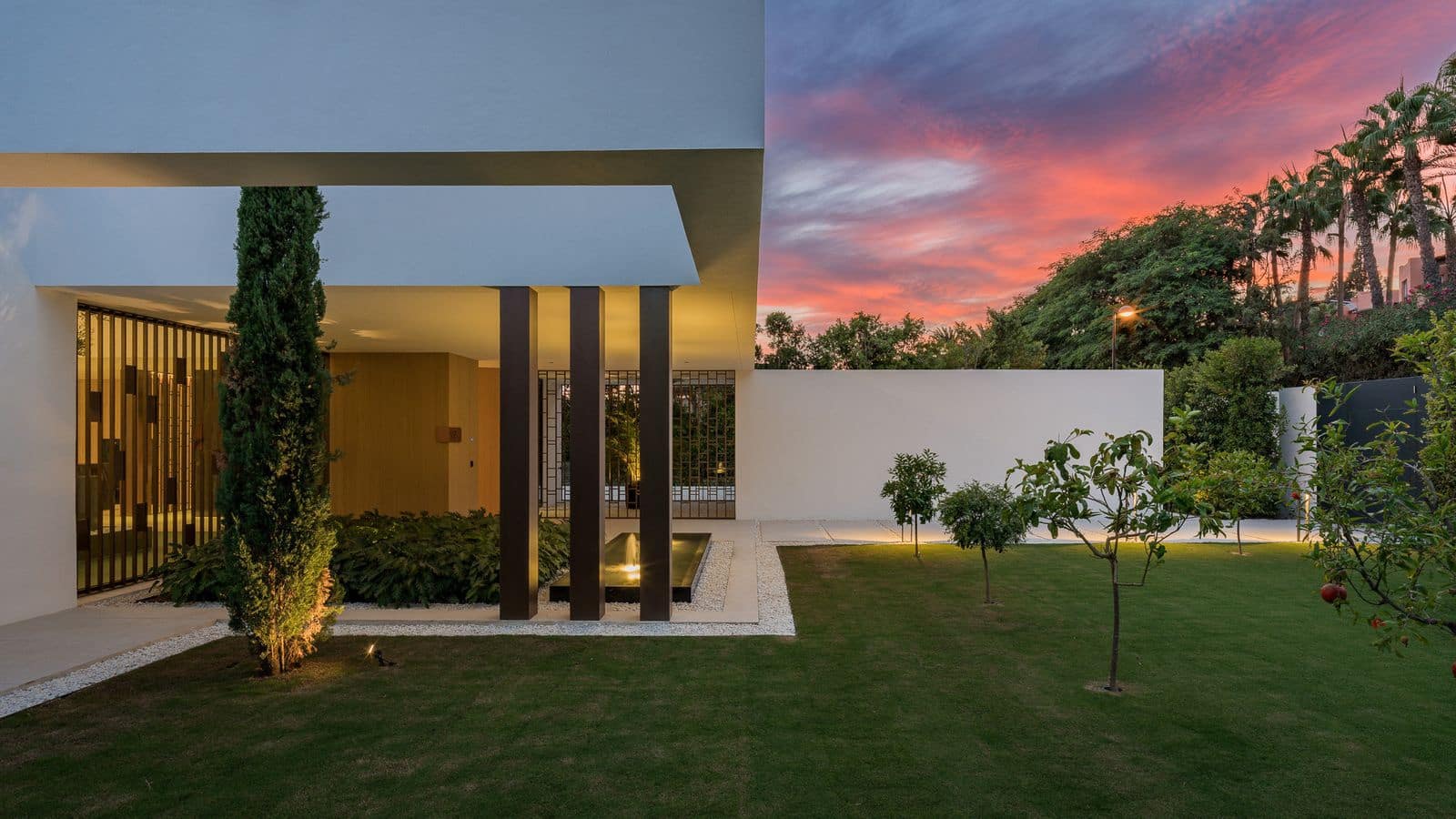 5 bedroom Villa for sale in Golden Mile - € 9,500,000 (Ref: 9468353)