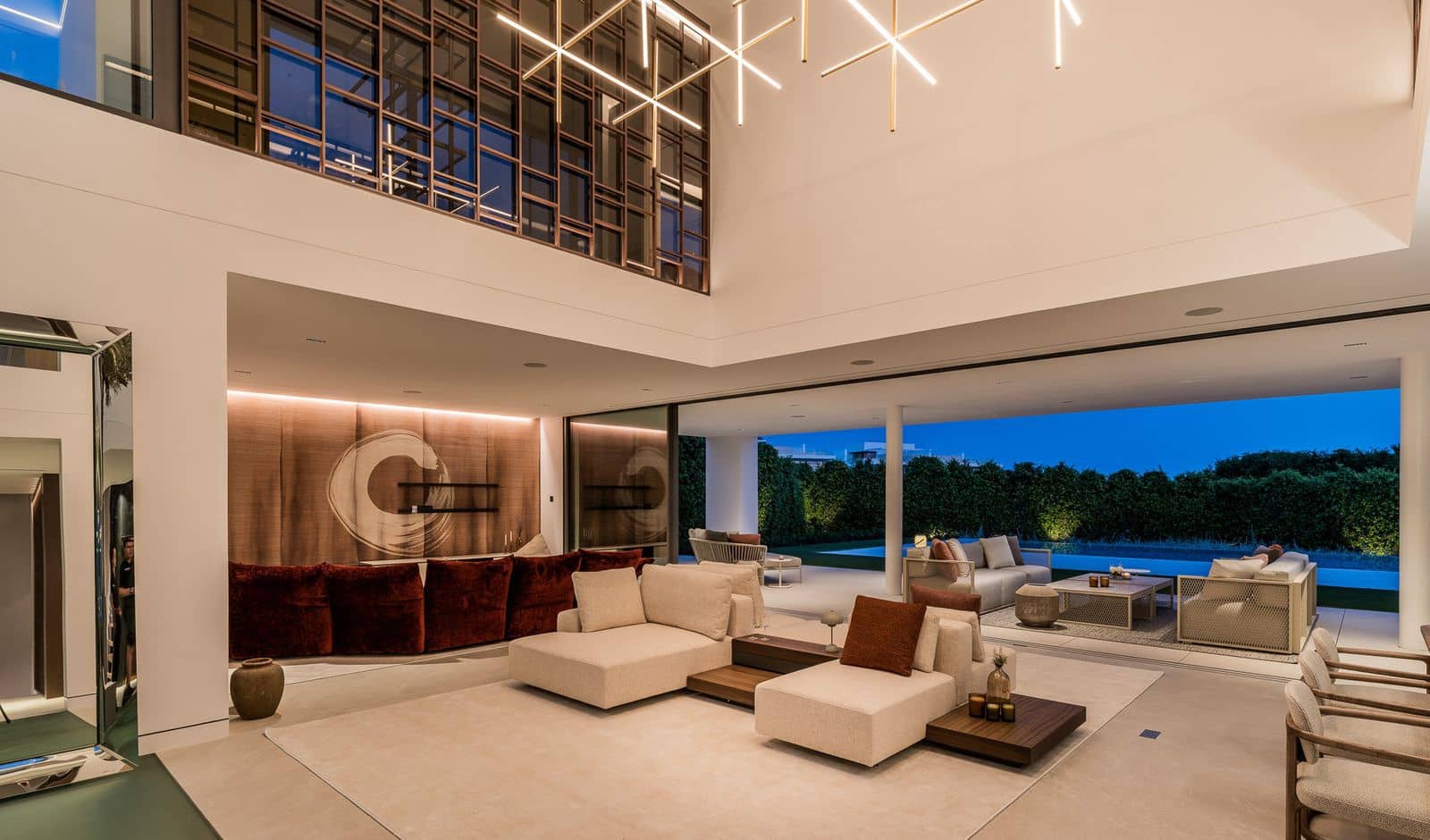 5 bedroom Villa for sale in Golden Mile - € 9,500,000 (Ref: 9468353)