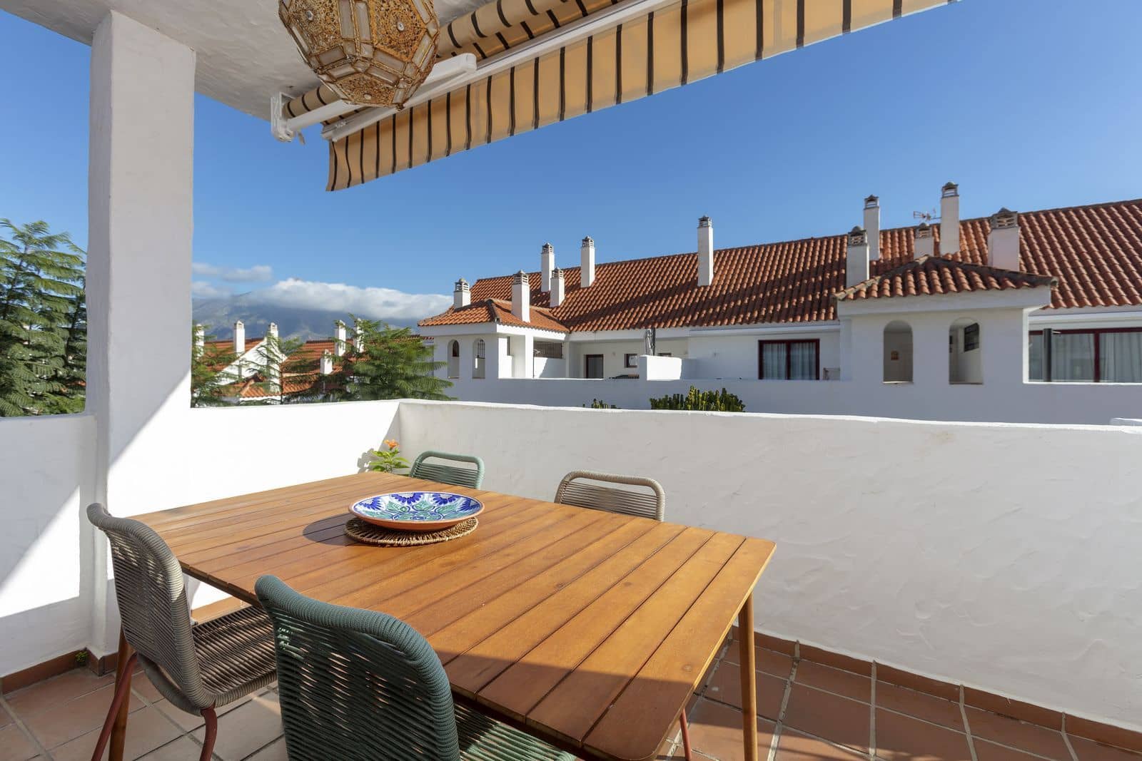 Apartamento de 3 habitaciones en Nueva Andalucia en venta - 580.000 € (Ref: 9468354)