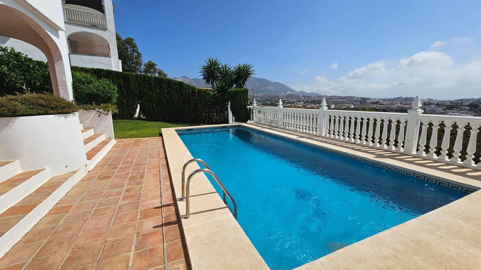 4 soverom Villa til salgs i Mijas Costa - € 885 000 (Ref: 9468355)