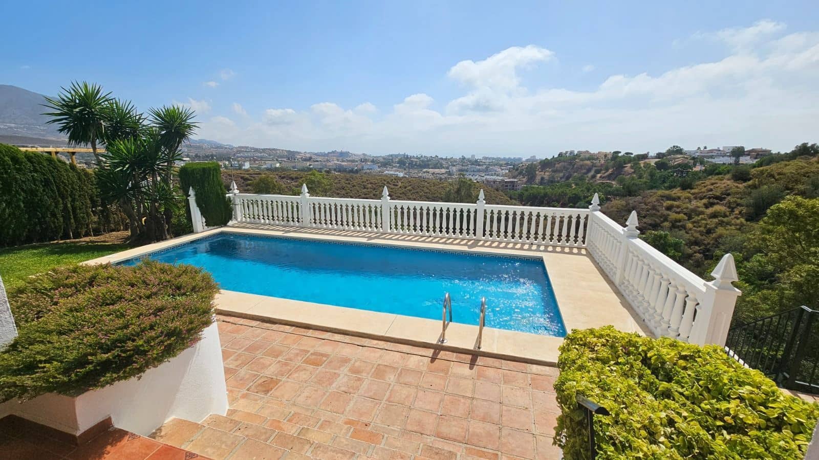 4 soverom Villa til salgs i Mijas Costa - € 885 000 (Ref: 9468355)