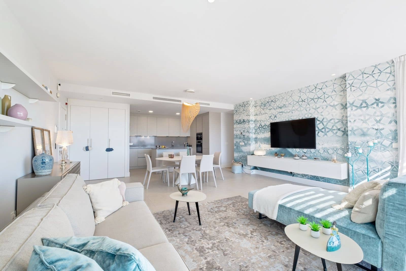 Apartamento de 2 habitaciones en La Quinta en venta - 950.000 € (Ref: 9468359)