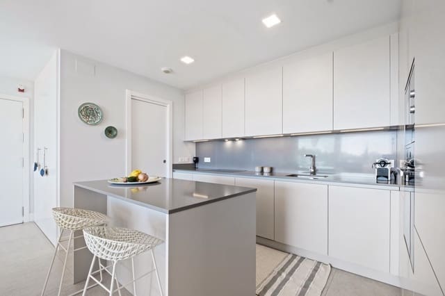 Apartamento de 2 habitaciones en La Quinta, Benahavís en venta - 950.000 € (Ref: 9468359)