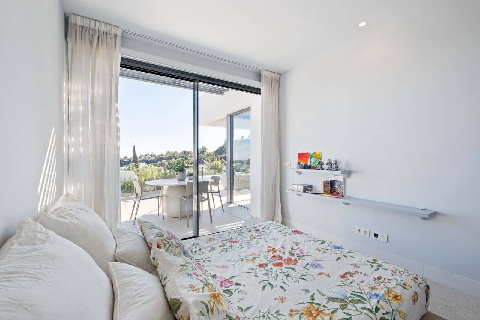 Apartamento de 2 habitaciones en La Quinta en venta - 950.000 € (Ref: 9468359)