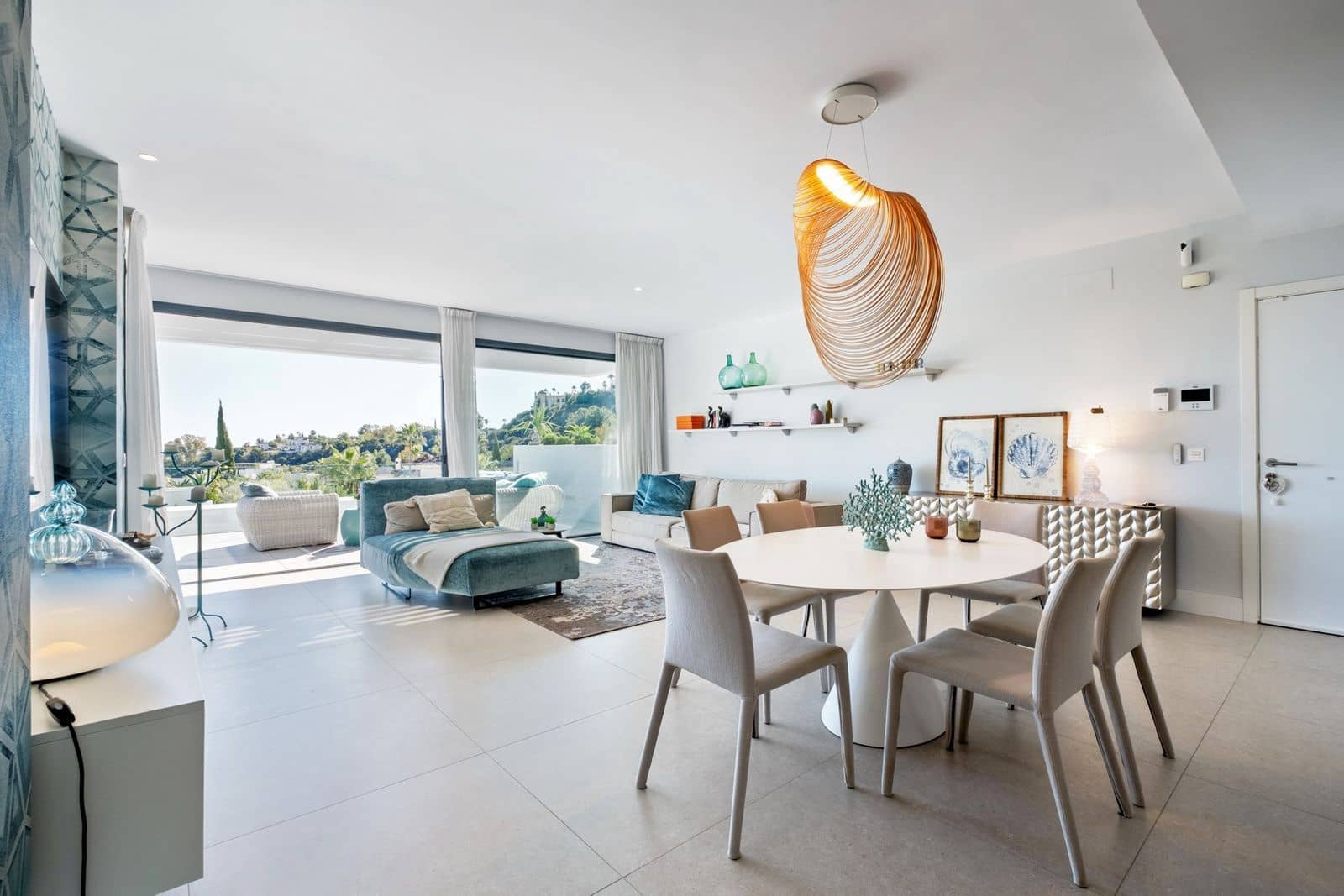 Apartamento de 2 habitaciones en La Quinta en venta - 950.000 € (Ref: 9468359)