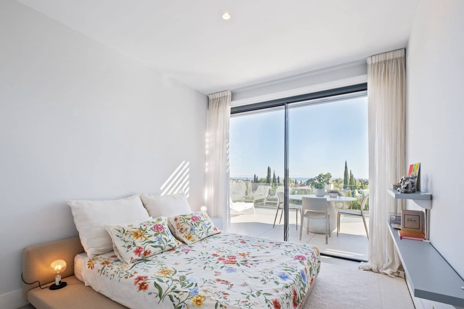 Apartamento de 2 habitaciones en La Quinta en venta - 950.000 € (Ref: 9468359)