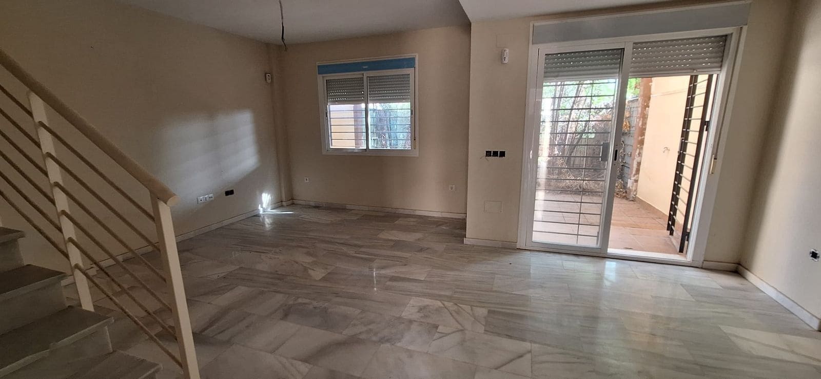 3 quarto Casa em Banda para venda em Calahonda - 502 550 € (Ref: 9468369)