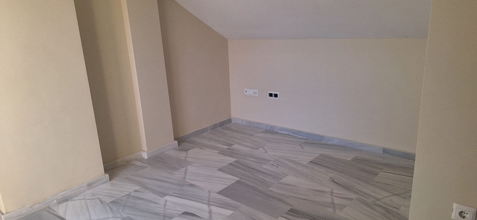 3 quarto Casa em Banda para venda em Calahonda - 502 550 € (Ref: 9468369)