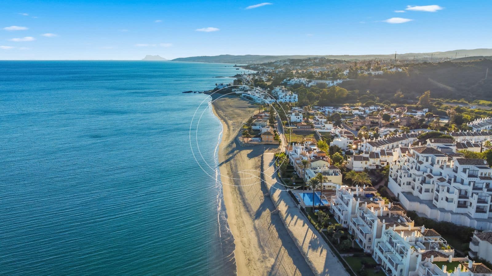 3 bedroom Apartment for sale in Estepona - € 849,000 (Ref: 9468370)