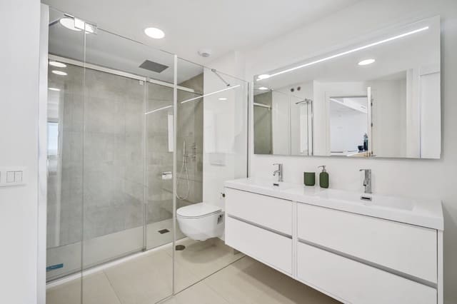 3 makuuhuone Huoneisto myytävänä paikassa La Cala de Mijas, Mijas - 779 000 € (Ref: 9468376)