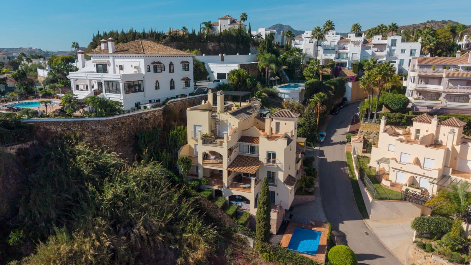 2 soverom Leilighet til salgs i Benahavis - € 455 000 (Ref: 9468383)