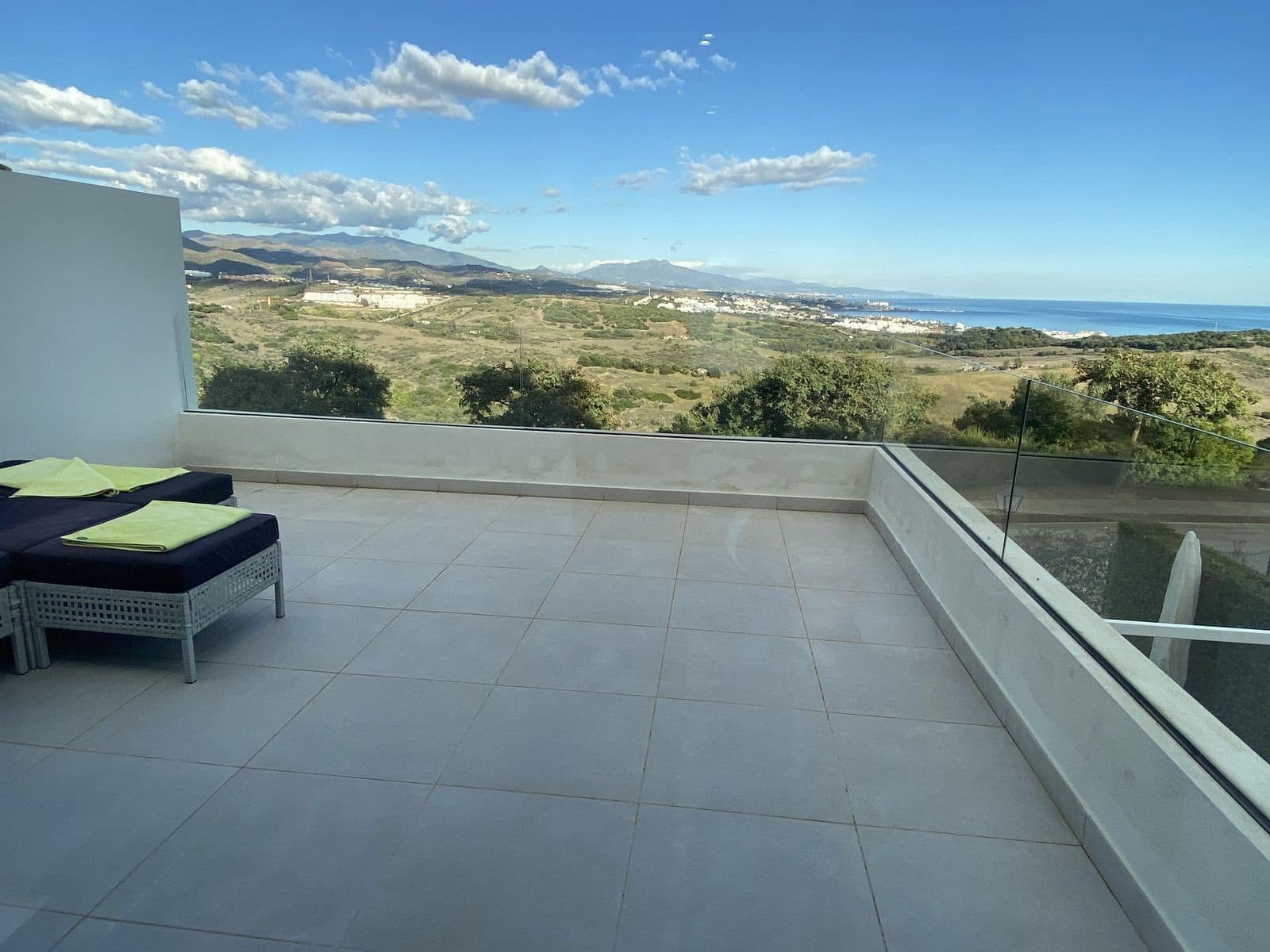 3 sypialnia Apartament na sprzedaż w Bahia de Casares - 1 195 000 € (Ref: 9468384)