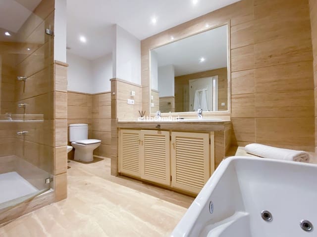 2 makuuhuone Huoneisto myytävänä paikassa Nueva Andalucia, Marbella - 875 000 € (Ref: 9468386)