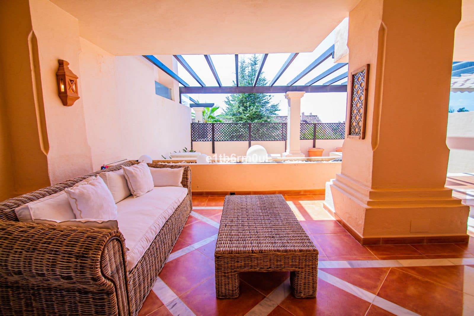 2 makuuhuone Huoneisto myytävänä paikassa Nueva Andalucia - 875 000 € (Ref: 9468386)