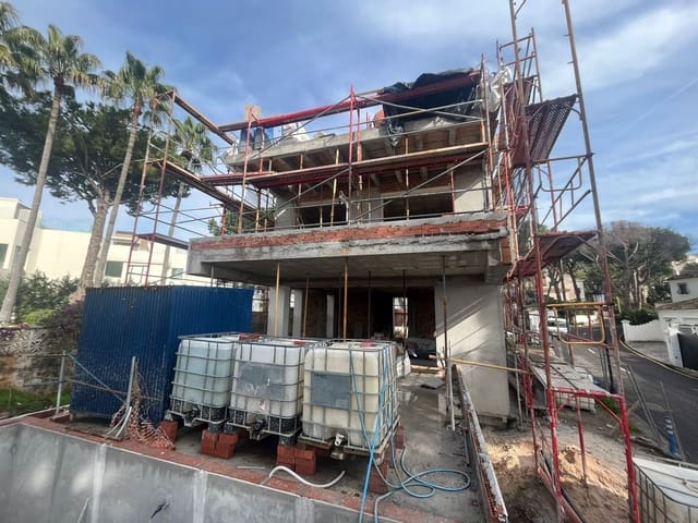 4 sypialnia Willa na sprzedaż w El Rosario, Marbella - 2 500 000 € (Ref: 9468388)