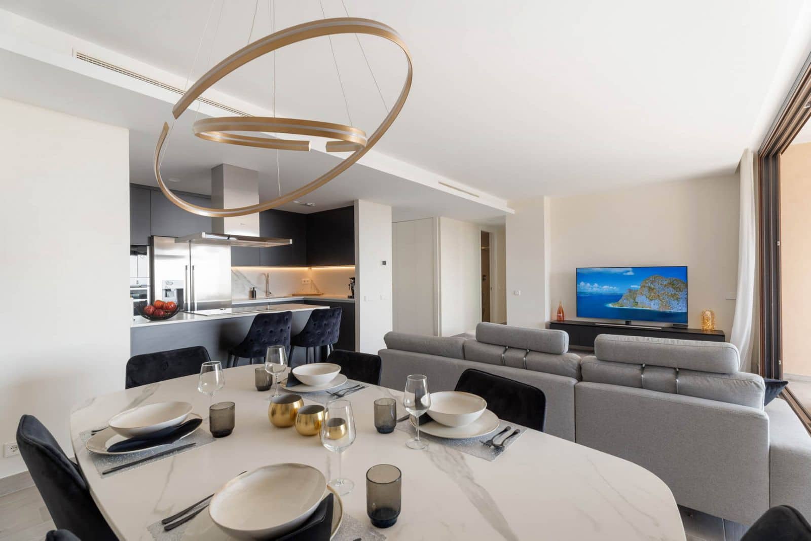 2 quarto Apartamento para venda em Benahavis - 850 000 € (Ref: 9468389)