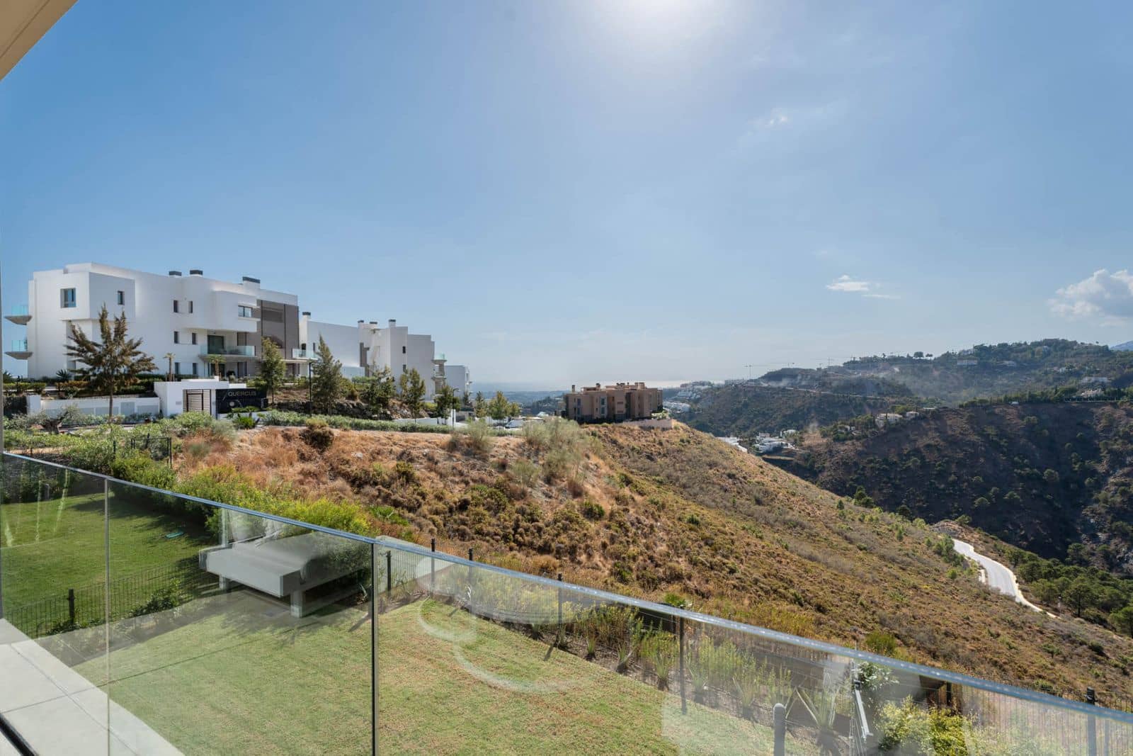 2 quarto Apartamento para venda em Benahavis - 850 000 € (Ref: 9468389)