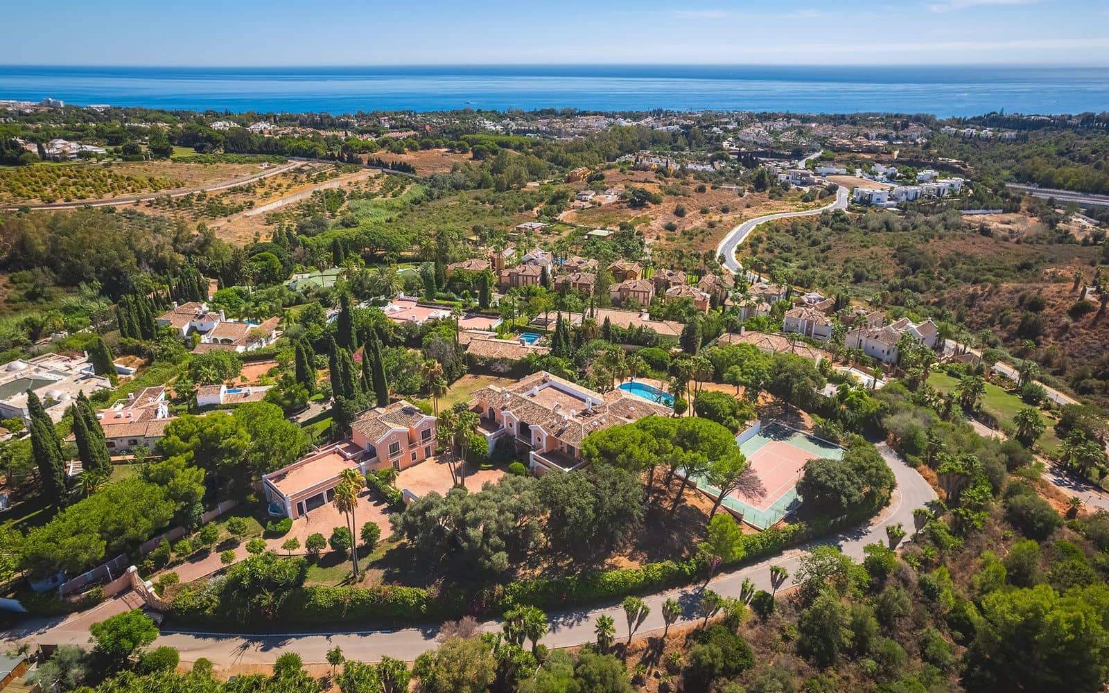 20 bedroom Villa for sale in Golden Mile - € 21,000,000 (Ref: 9468390)