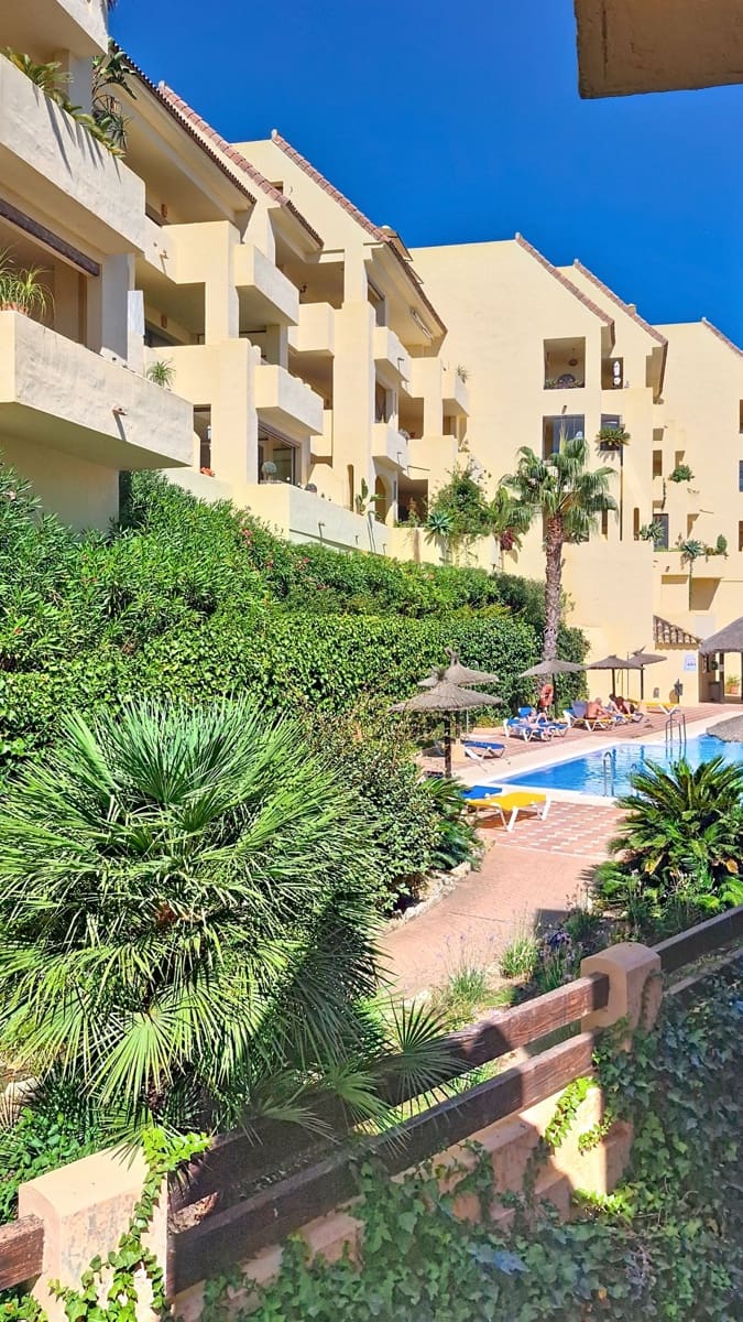 3 Zimmer Apartment zu verkaufen in La Duquesa / Puerto de la Duquesa - 349.000 € (Ref: 9468392)