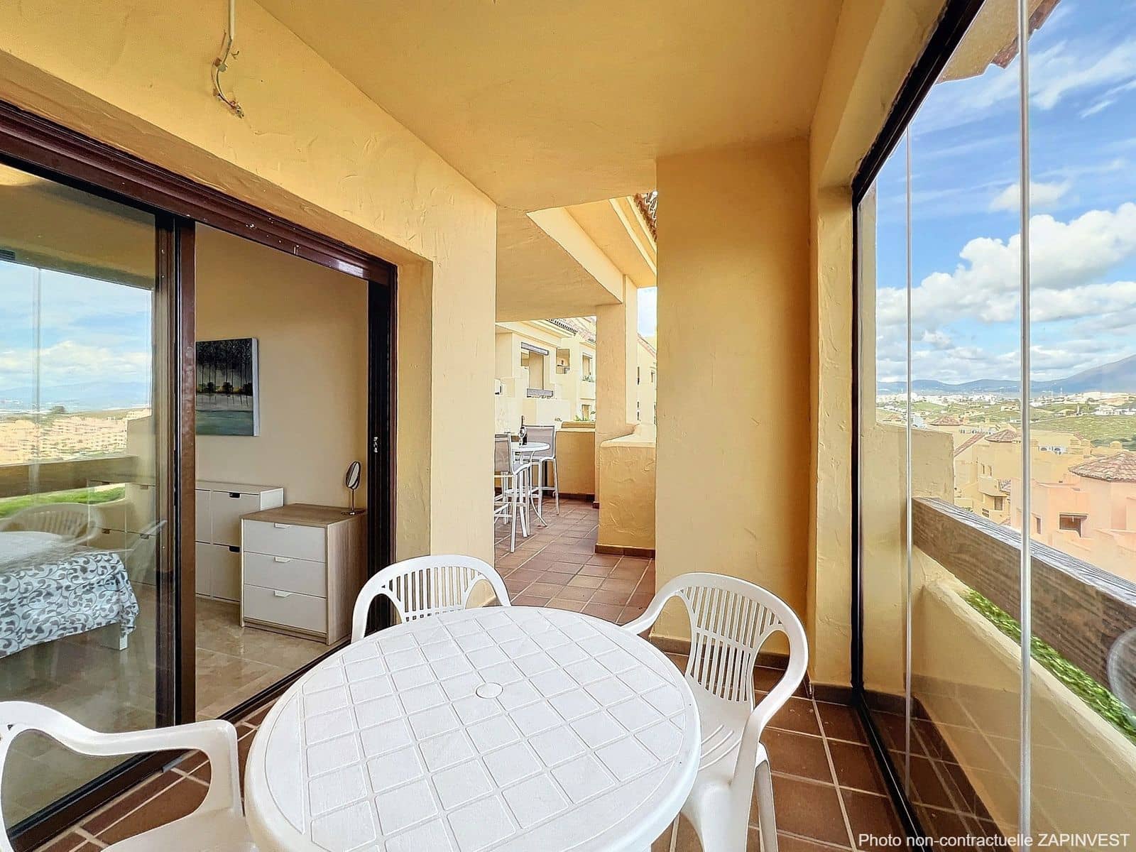 3 Zimmer Apartment zu verkaufen in La Duquesa / Puerto de la Duquesa - 349.000 € (Ref: 9468392)