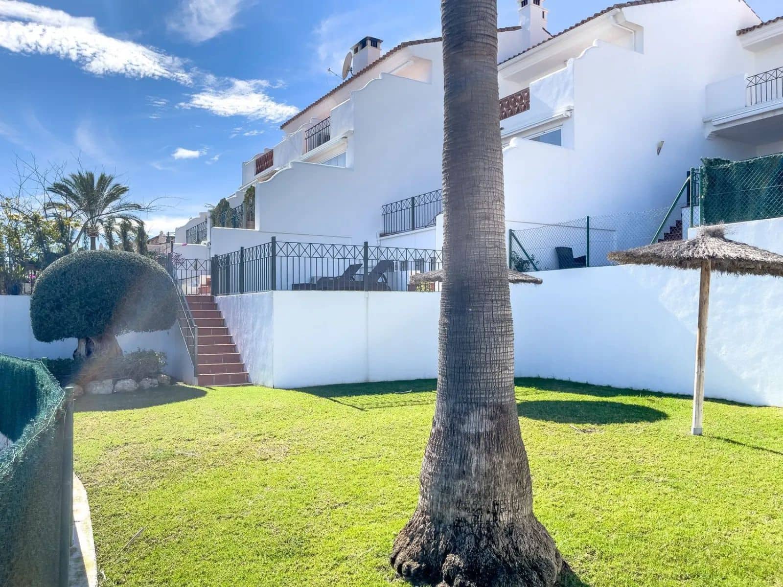3 soverom Hus til salgs i El Paraiso - € 625 000 (Ref: 9468394)