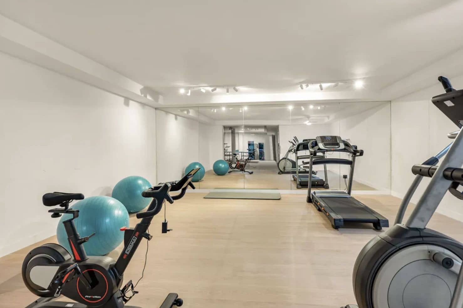 4 quarto Moradia para venda em Artola - 1 895 000 € (Ref: 9468399)