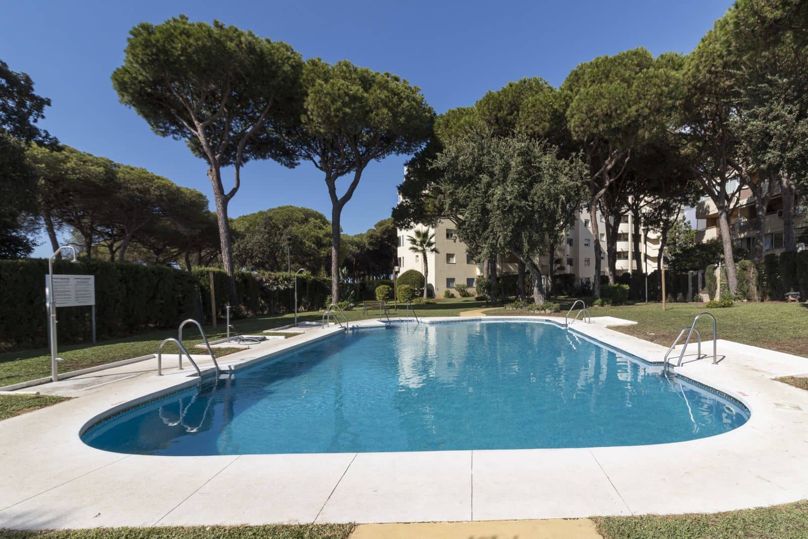 2 chambre Appartement à vendre à Calahonda - 329 000 € (Ref: 9468400)