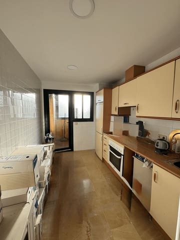 3 soveværelse Lejlighed til salg i San Pedro de Alcantara, Marbella - € 456.000 (Ref: 9468404)