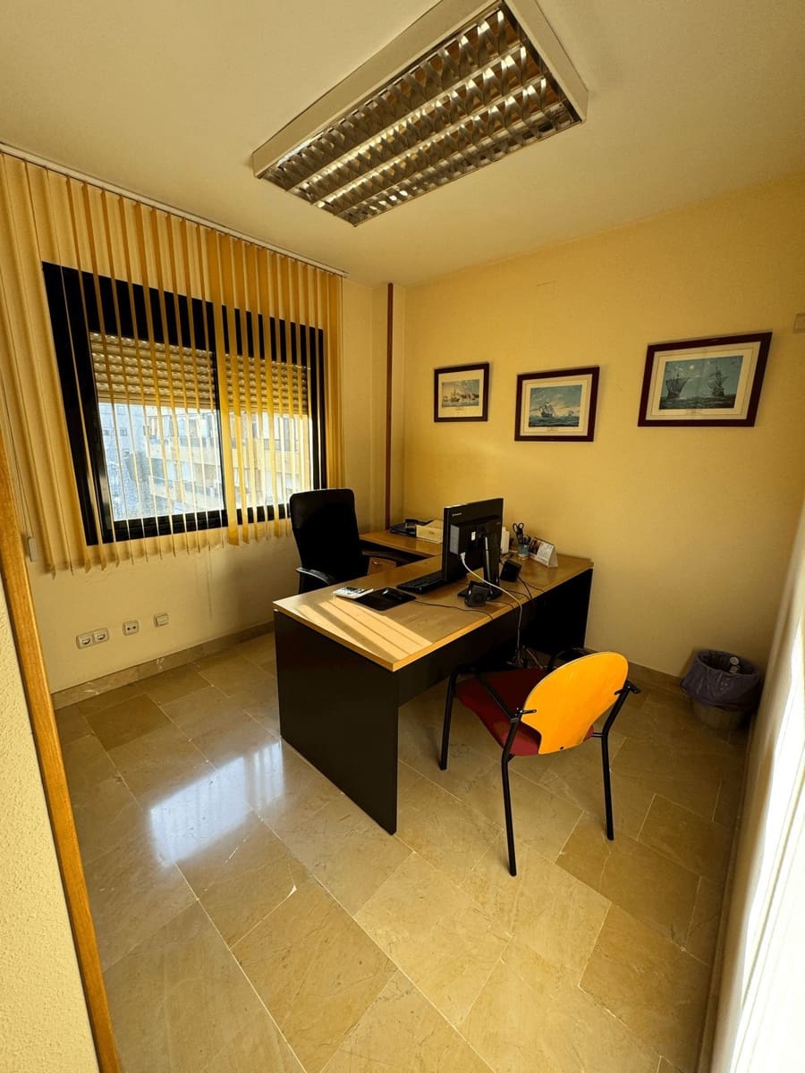 3 soveværelse Lejlighed til salg i San Pedro de Alcantara - € 456.000 (Ref: 9468404)