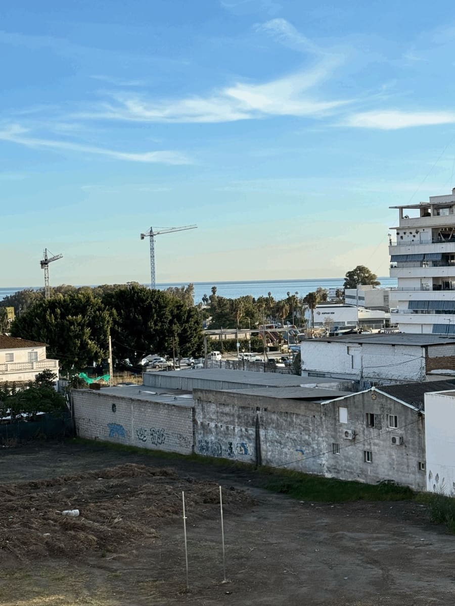 3 soveværelse Lejlighed til salg i San Pedro de Alcantara - € 456.000 (Ref: 9468404)