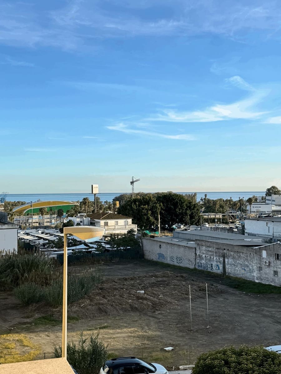 3 soveværelse Lejlighed til salg i San Pedro de Alcantara - € 456.000 (Ref: 9468404)