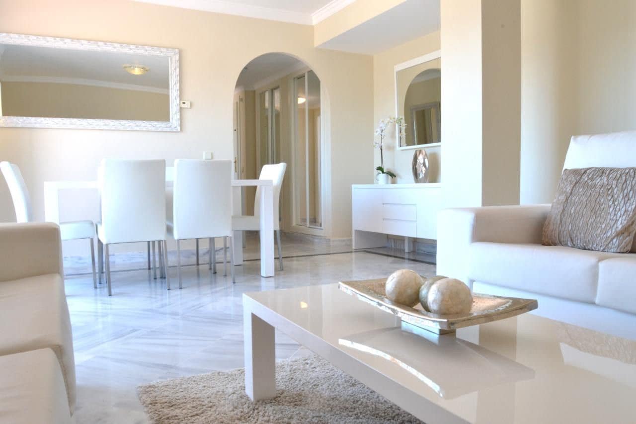 2 chambre Penthouse à vendre à Nueva Andalucia - 525 000 € (Ref: 9468405)