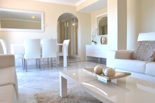 2 chambre Penthouse à vendre à Nueva Andalucia, Marbella - 525 000 € (Ref: 9468405)