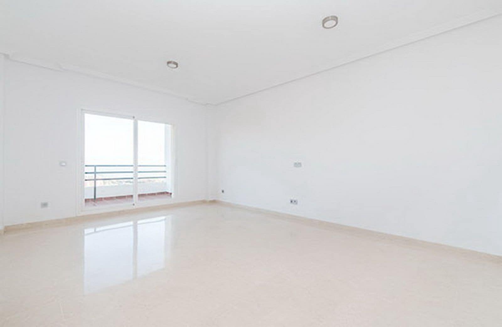 3 sypialnia Penthouse na sprzedaż w Manilva - 327 800 € (Ref: 9468407)