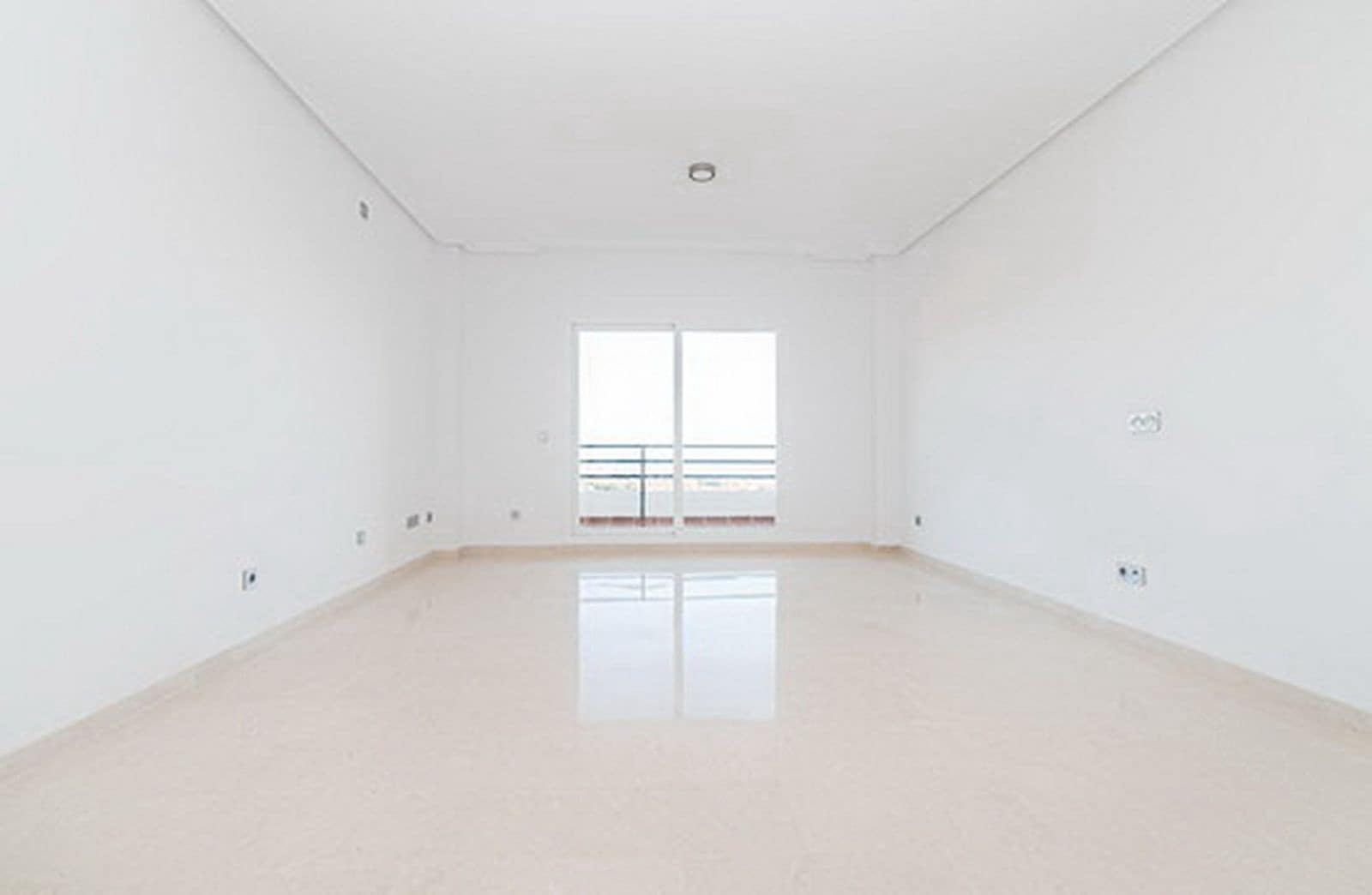 3 sypialnia Penthouse na sprzedaż w Manilva - 327 800 € (Ref: 9468407)