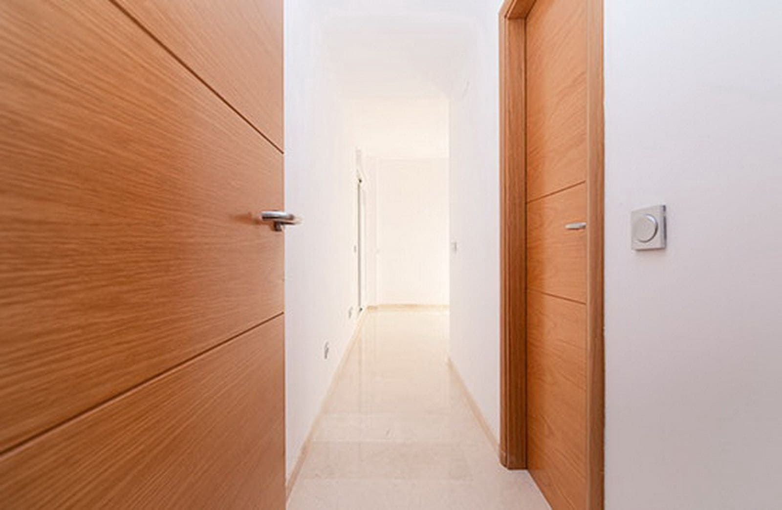 3 sypialnia Penthouse na sprzedaż w Manilva - 327 800 € (Ref: 9468407)