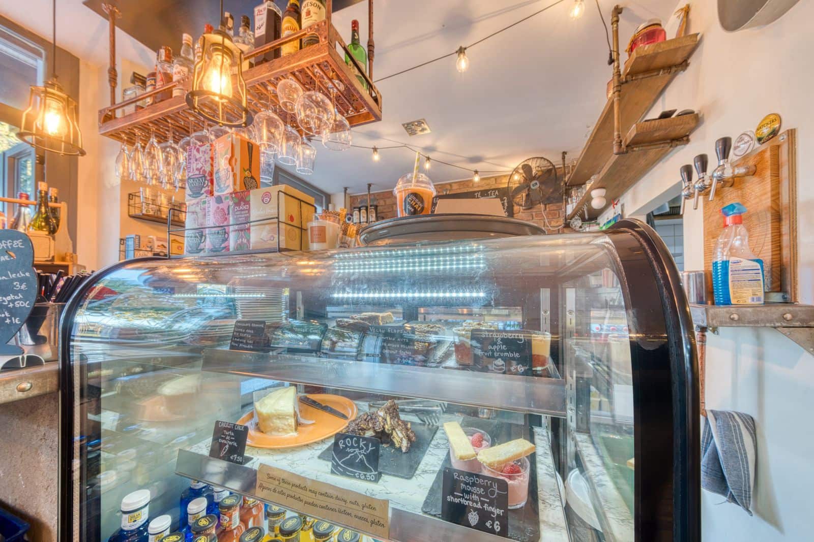 Bar/Restaurante en San Pedro de Alcantara en venta - 525.000 € (Ref: 9468534)